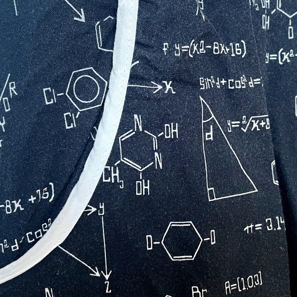 Retrolicious Equation Dress with Pockets | Women's Size XL - Picture 4 of 9